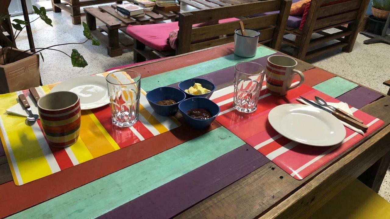 Hostal El Farol Asunción Esterno foto