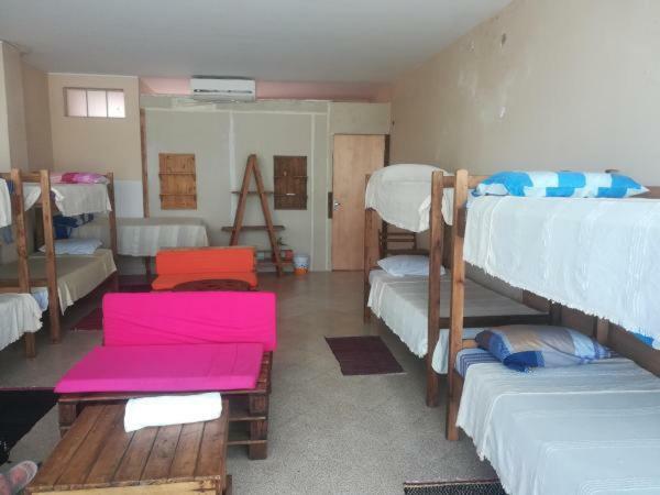 Hostal El Farol Asunción Esterno foto
