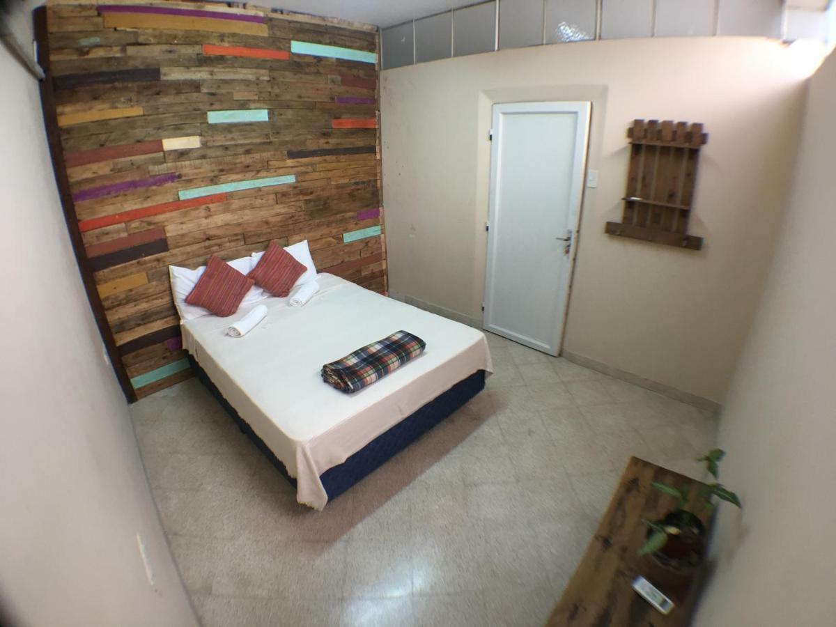 Hostal El Farol Asunción Esterno foto
